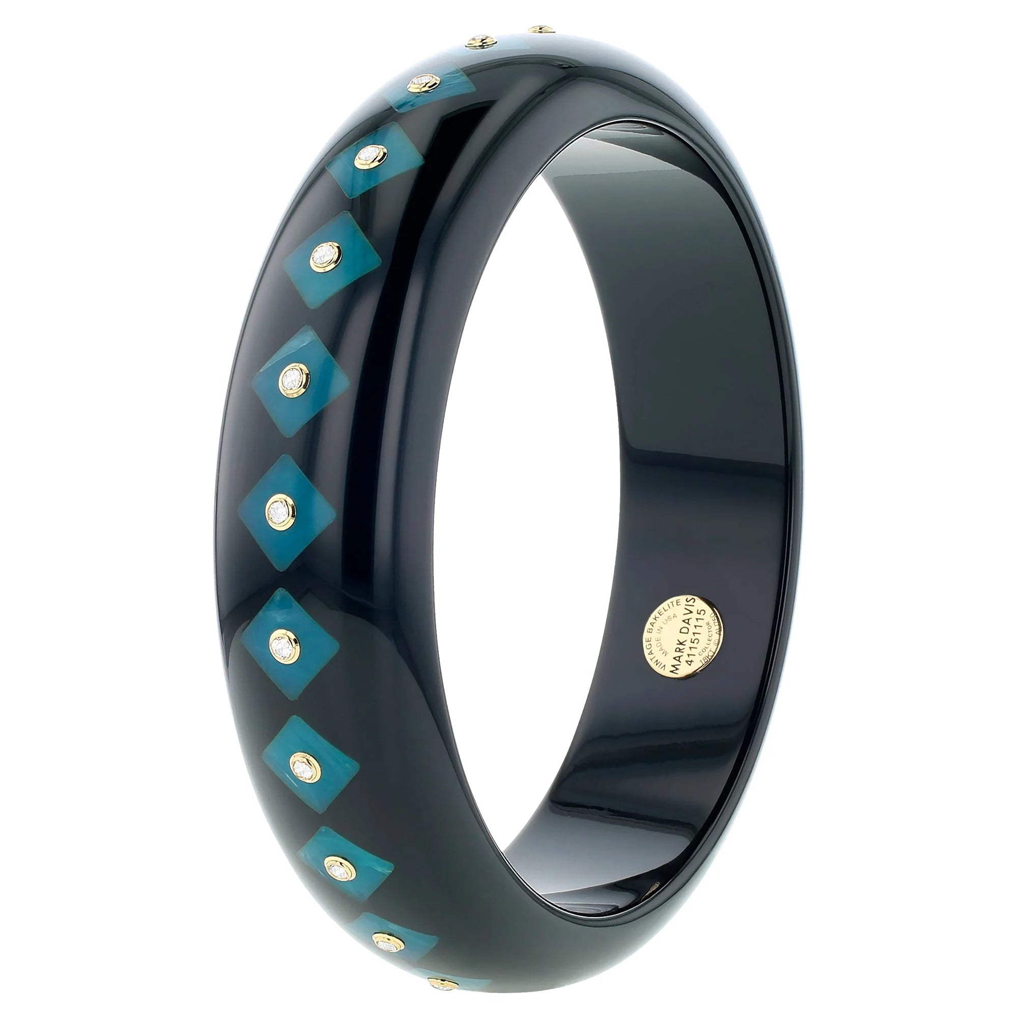 Lia Bangle