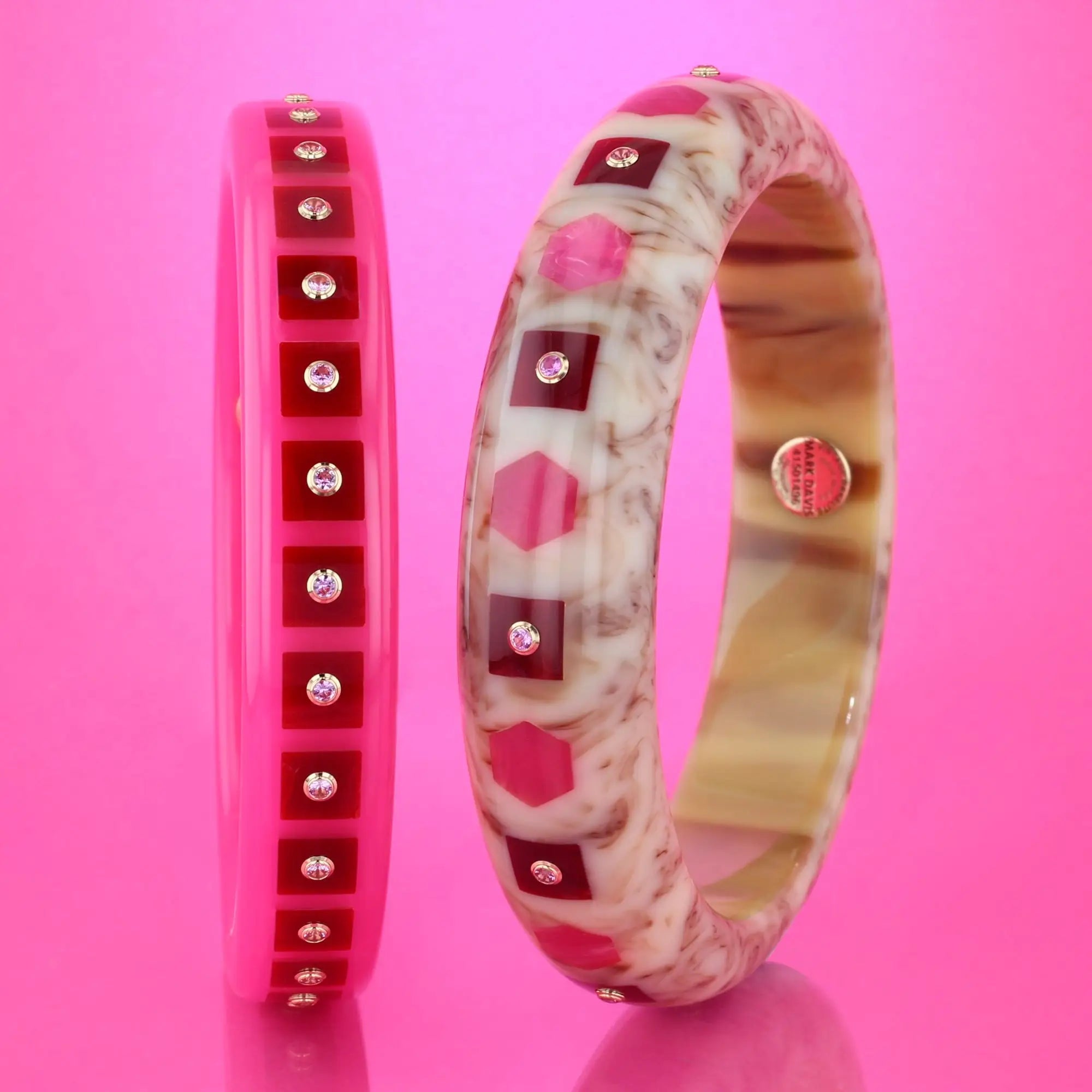 Dalia Bangle | Cream beige bakelite with inlay and stones.
