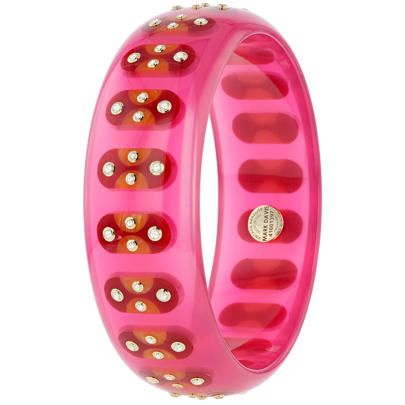 Adler Bangle | Fabulous pink bangle with inlay and stones.