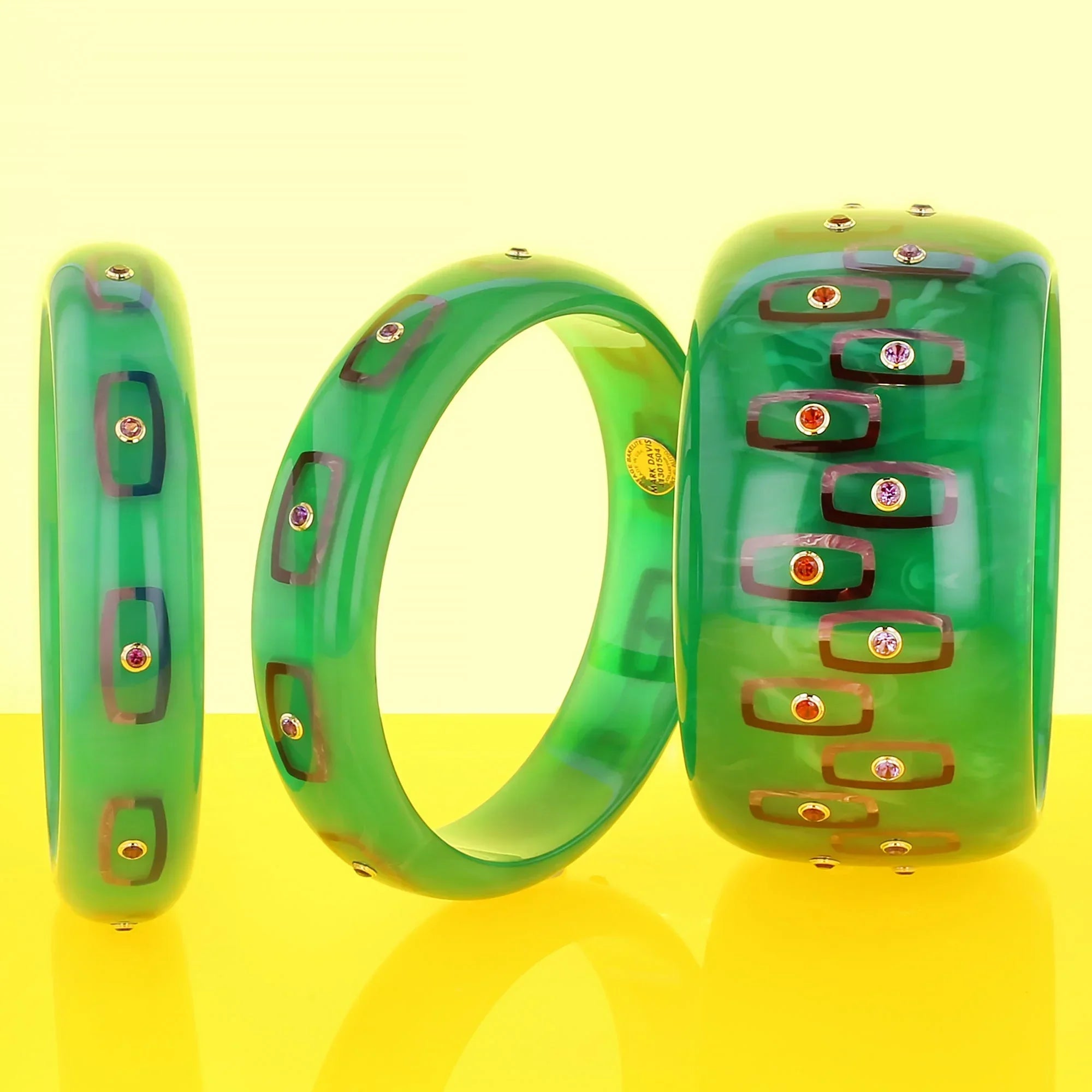 Hyatt Bangle | Coral green bakelite with inlay and stones. 