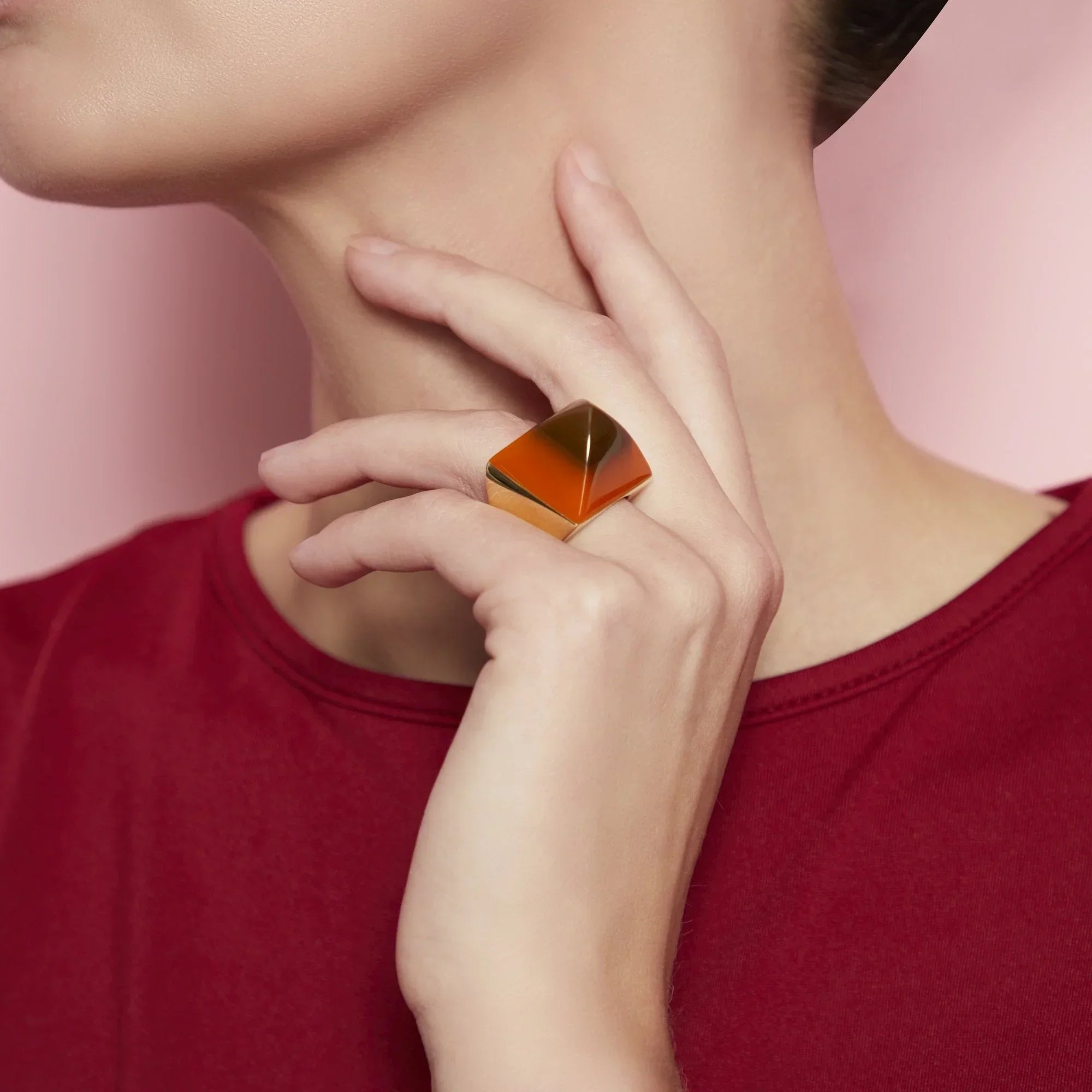 Kendall Ring | Pyramid bakelite ring with a gold band.
